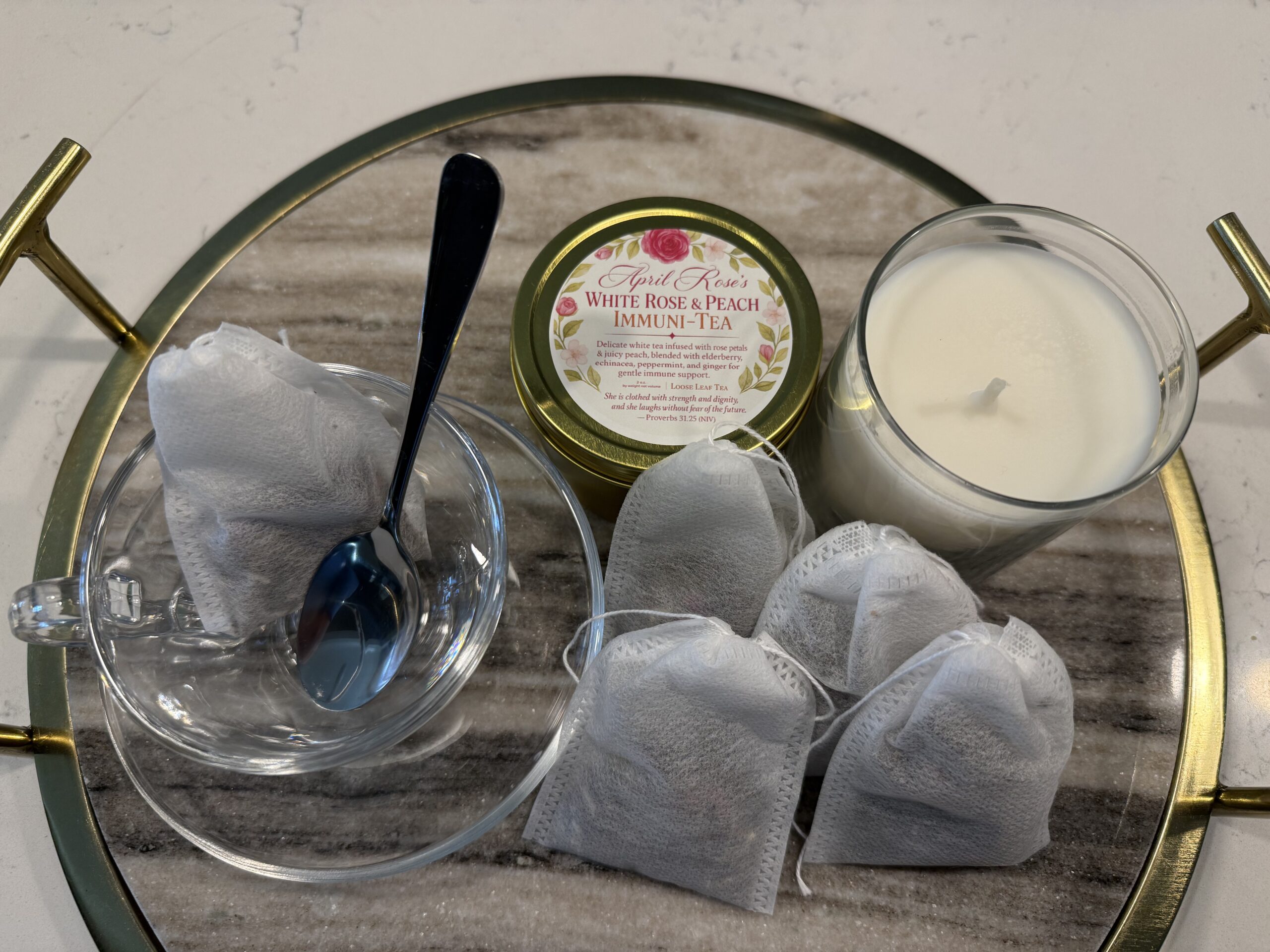 April Rose’s White Rose & Peach Immuni-Tea Gift Set